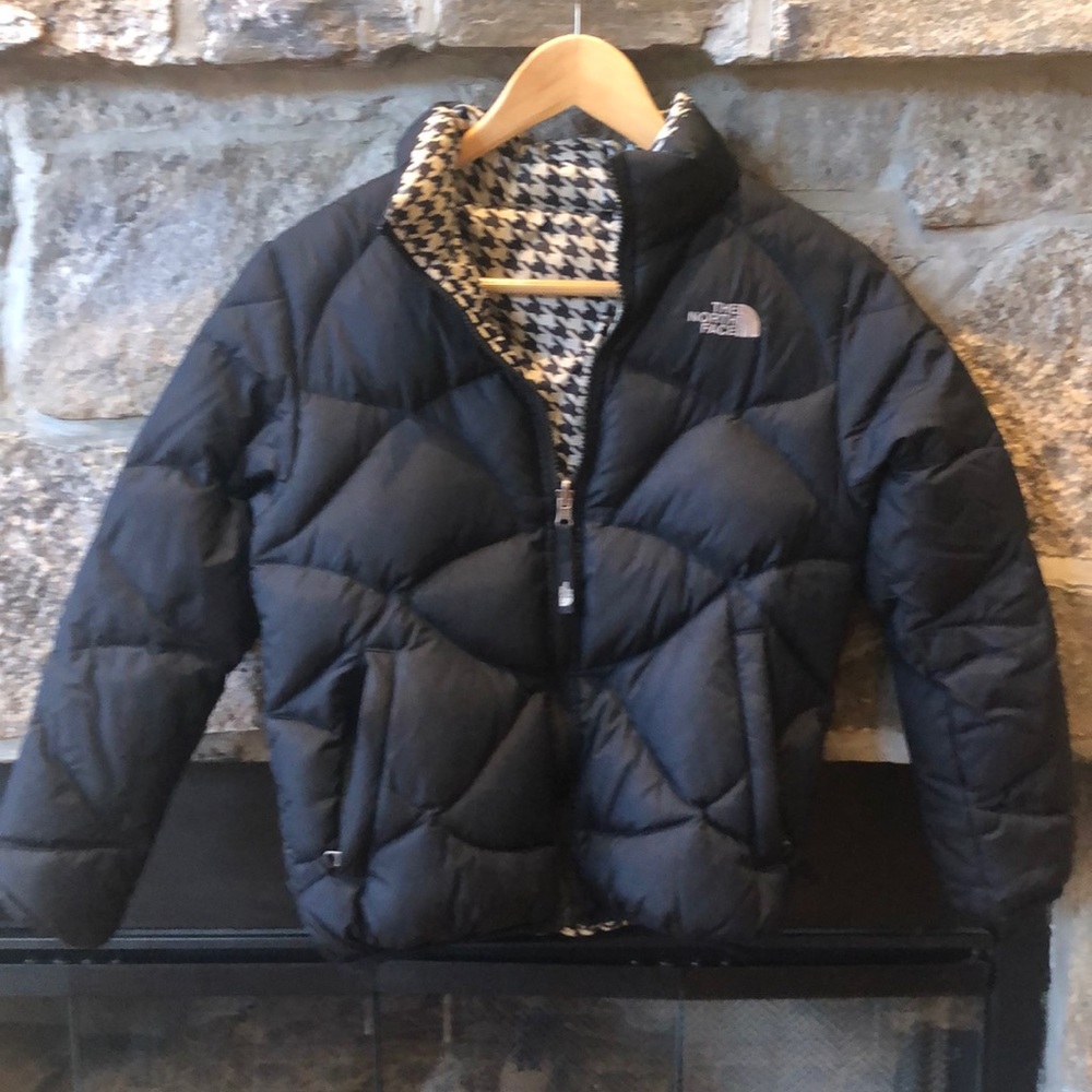 The NorthFace Girls reversible down Jacket